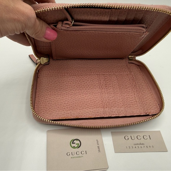 AB COND Gucci Interlocking G zip-around wallet - light pink leather + FREE COA! - Picture 5 of 10